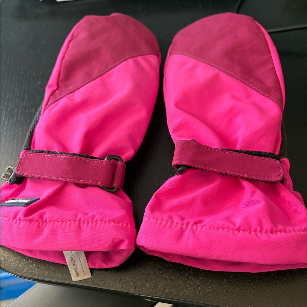 Vibrant Pink Mittens